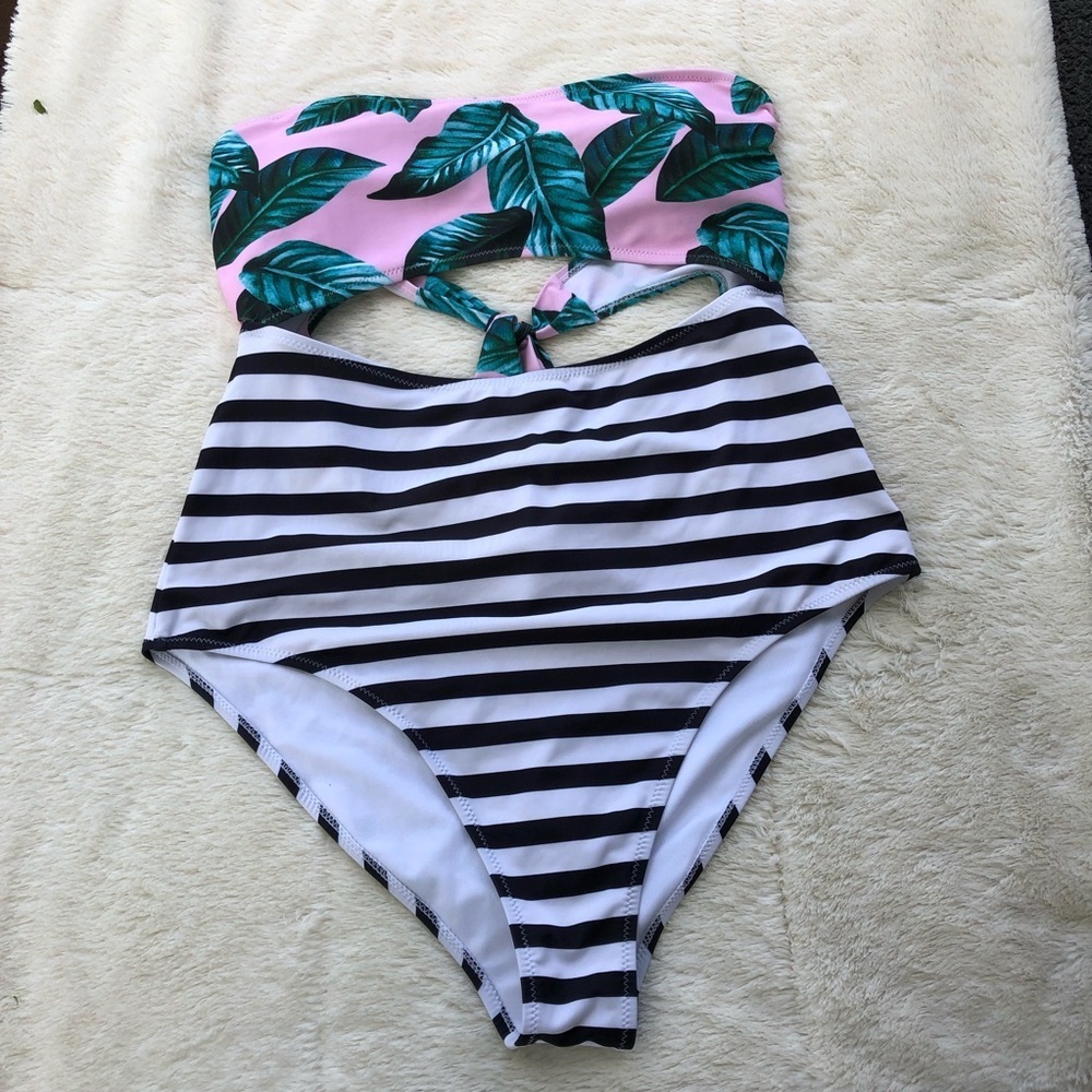 Cupshe swimsuit 🌸